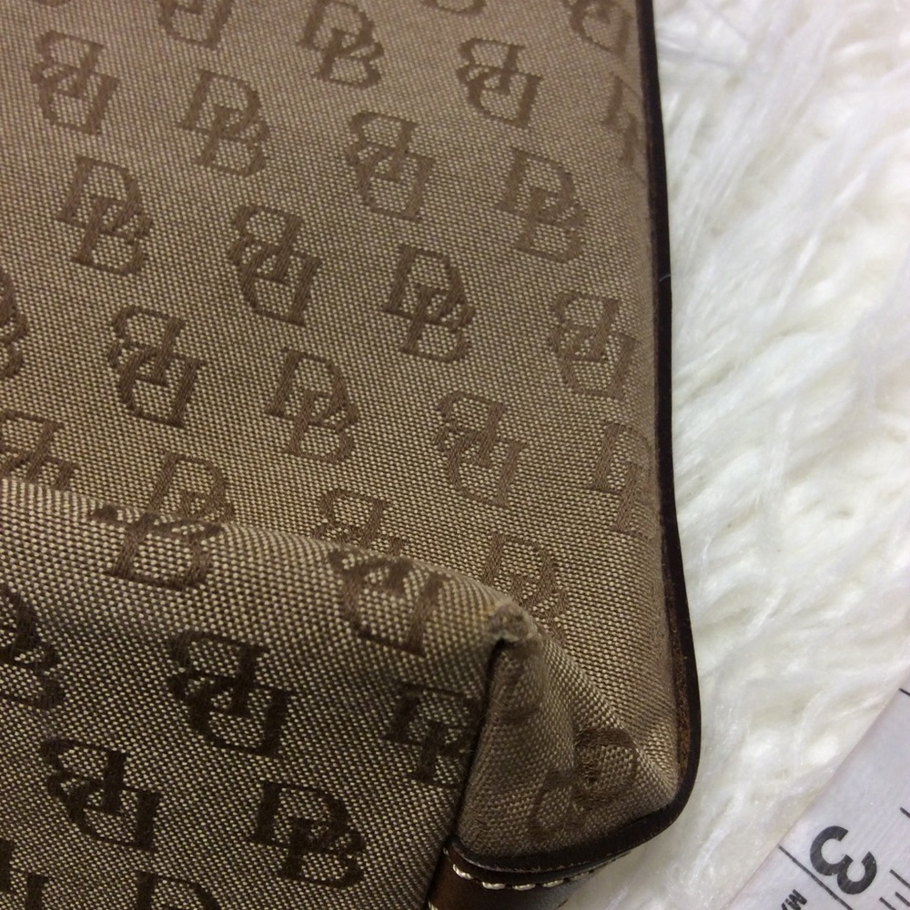 Vintage Authentic Dooney & Bourke Baguette Bag - Picture 10 of 10